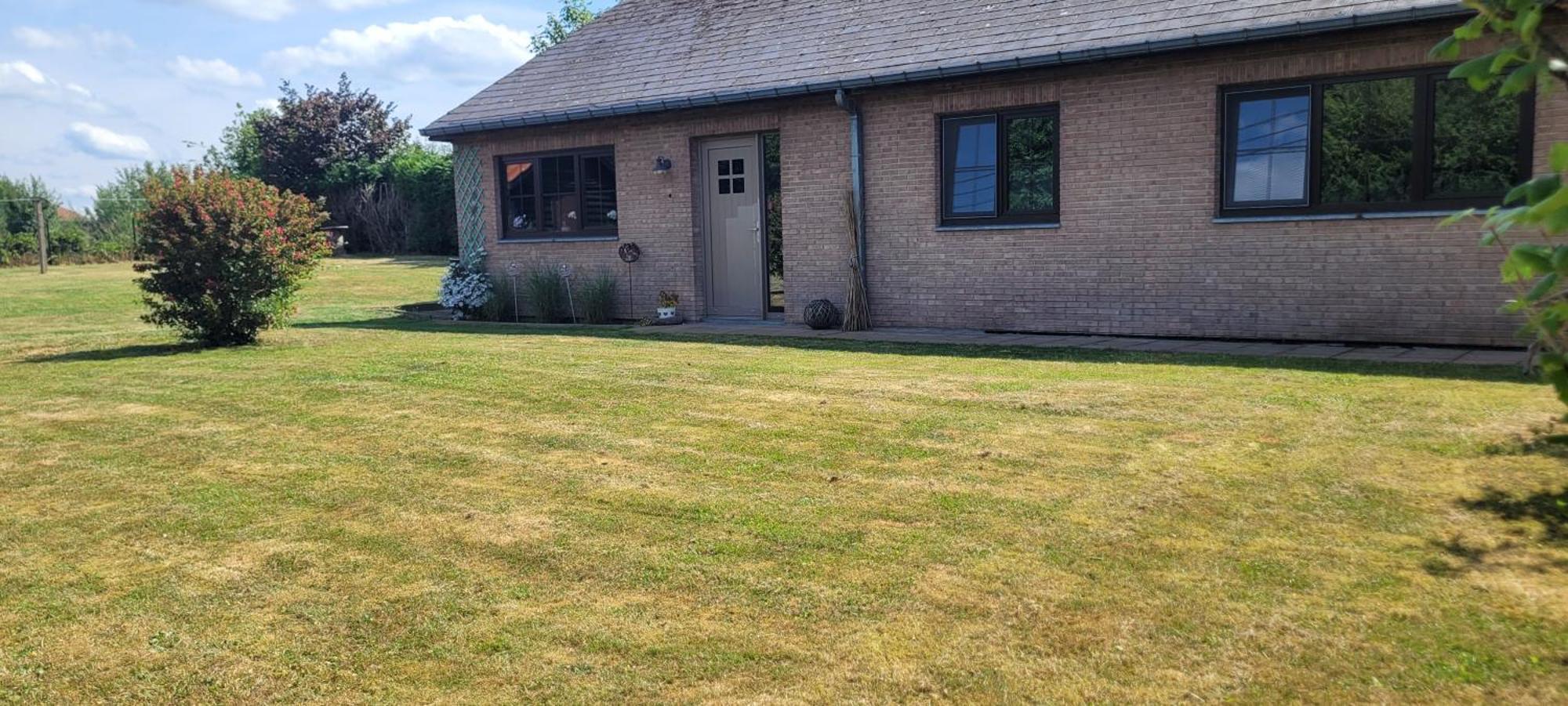 Maison De Campagne Bièvre Exterior foto